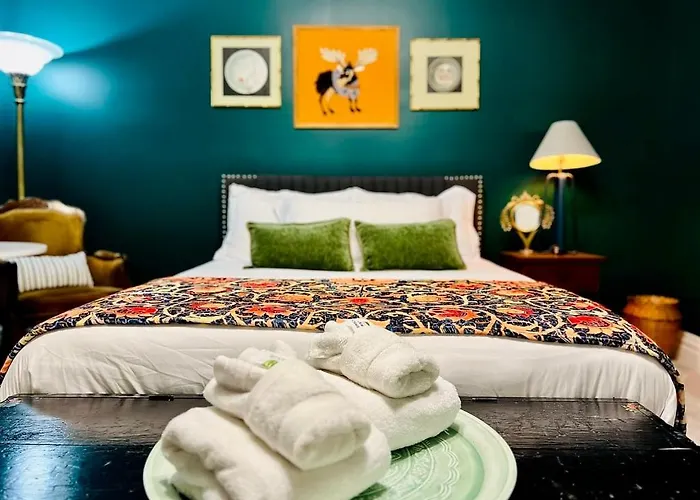 Holiday home History In Lawrenceville *
